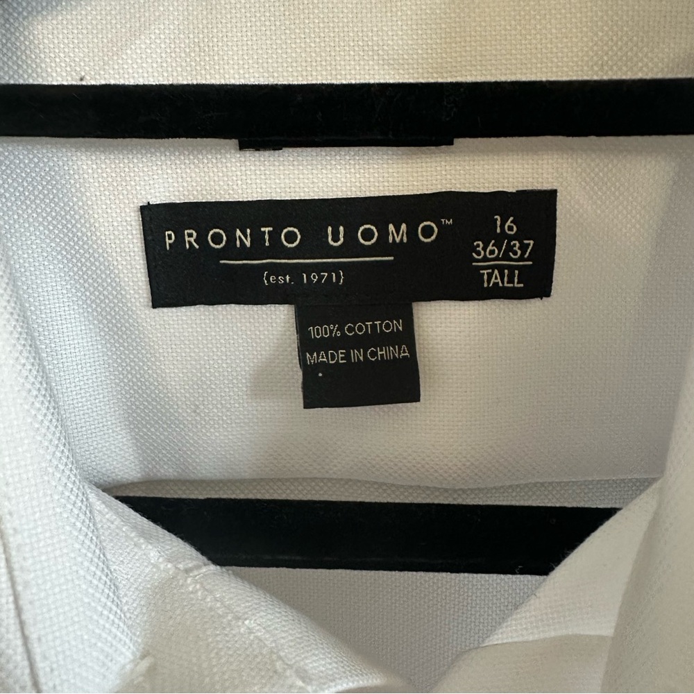 Pronto Uomo Crisp White Dress Shirt (100% cotton) - Picture 2 of 4